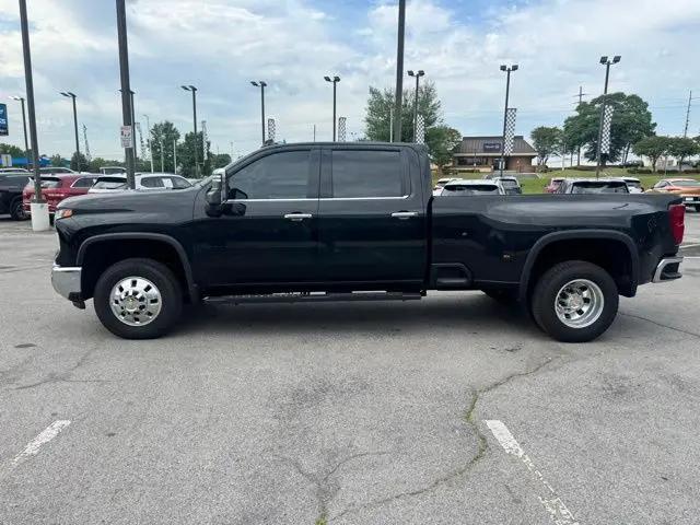 2026 Chevrolet Silverado 3500HD Crew Cab, Long Bed, LTZ Dual Rear Wheel, RWD