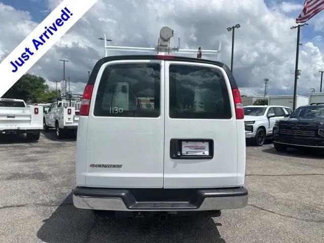 2026 Chevrolet Express Cargo Van 2500 Regular Wheelbase, WT, RWD