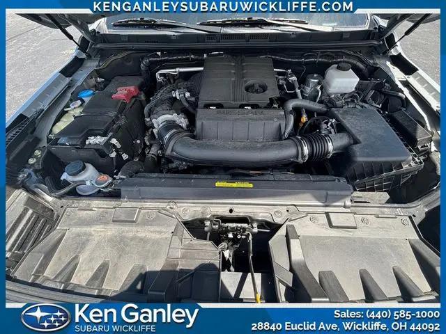 2025 Nissan Frontier Crew Cab PRO-4X 4x4