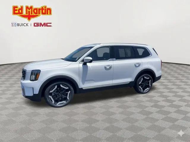 2023 Kia Telluride S