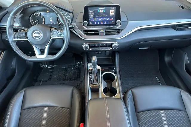 2025 Nissan Altima SR FWD