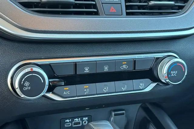 2025 Nissan Altima SR FWD