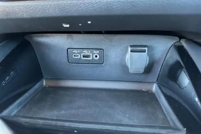 2025 Nissan Altima SR FWD