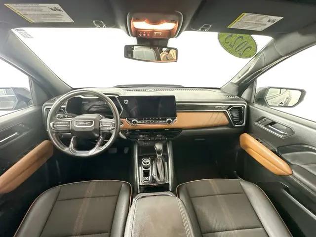 2023 GMC Canyon AT4
