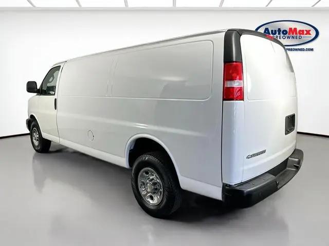 2024 Chevrolet Express Work Van