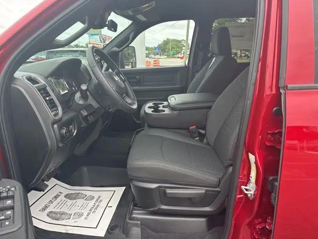 2026 Ram 2500 Black Express Crew Cab 4x4 6'4" Box