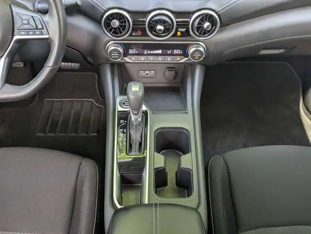 2021 Nissan Sentra SV Xtronic CVT