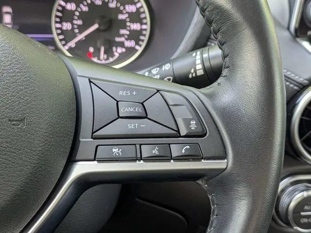 2021 Nissan Sentra SV Xtronic CVT