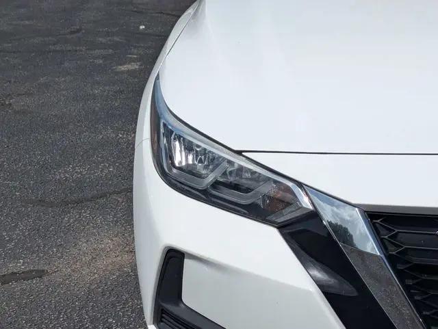 2021 Nissan Sentra SV Xtronic CVT