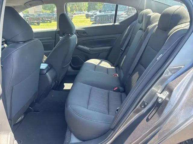 2025 Nissan Altima SV FWD