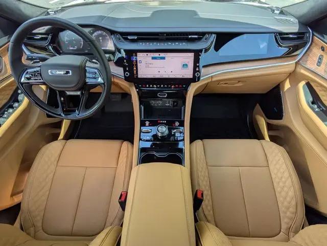 2026 Jeep Grand Cherokee L Summit 4x4