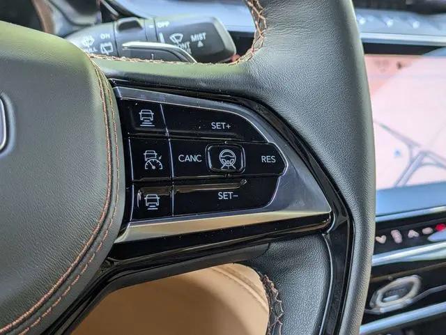 2026 Jeep Grand Cherokee L Summit 4x4