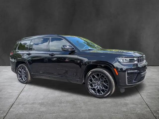 2026 Jeep Grand Cherokee L Summit 4x4