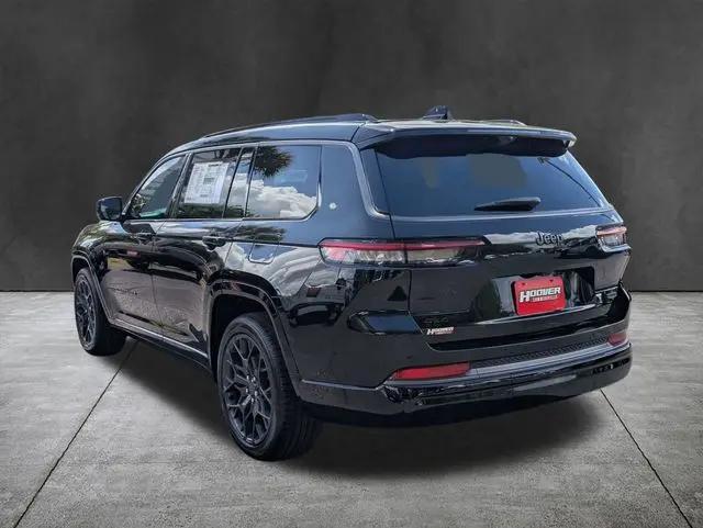2026 Jeep Grand Cherokee L Summit 4x4