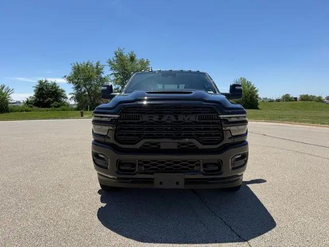 2026 Ram 3500 Laramie Crew Cab 4x4 8' Box