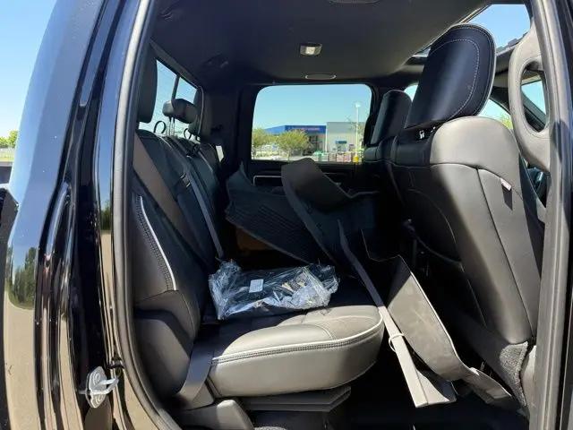 2026 Ram 3500 Laramie Crew Cab 4x4 8' Box