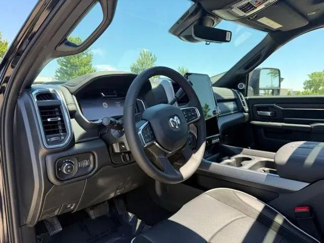 2026 Ram 3500 Laramie Crew Cab 4x4 8' Box