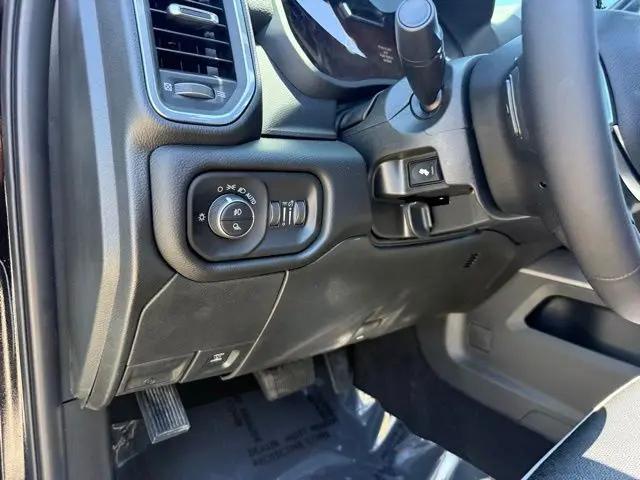 2026 Ram 3500 Laramie Crew Cab 4x4 8' Box