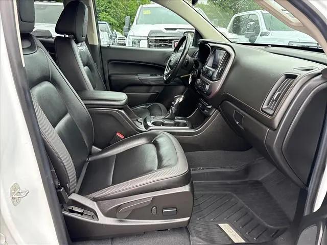 2022 GMC Canyon 4WD Crew Cab Short Box AT4 - Leather