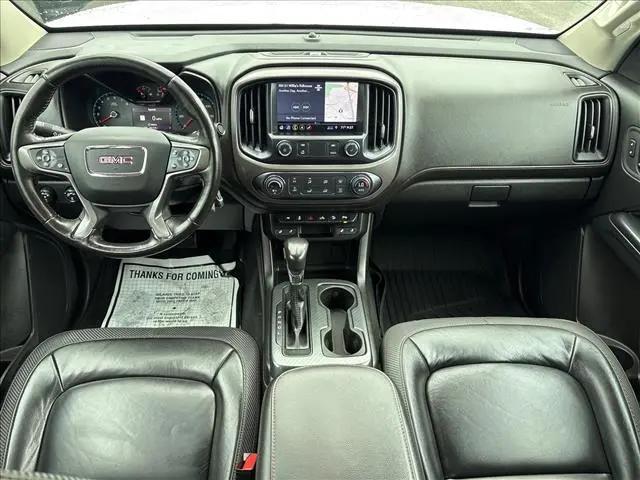 2022 GMC Canyon 4WD Crew Cab Short Box AT4 - Leather
