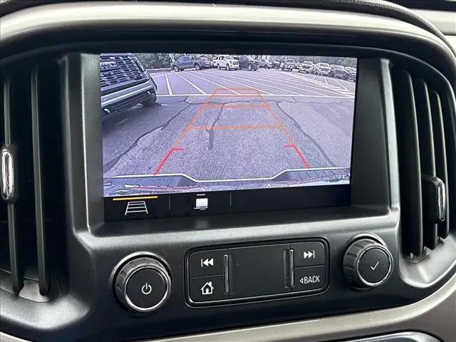 2022 GMC Canyon 4WD Crew Cab Short Box AT4 - Leather