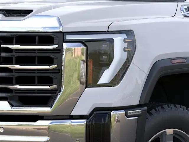 2026 GMC Sierra 2500HD Crew Cab, Standard Bed, SLT, 4WD