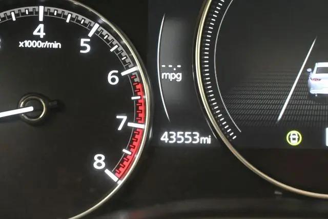 2024 Mazda Mazda3 2.5 Carbon Turbo