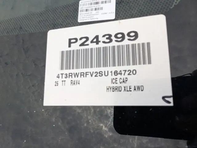 2025 Toyota RAV4 Hybrid XLE