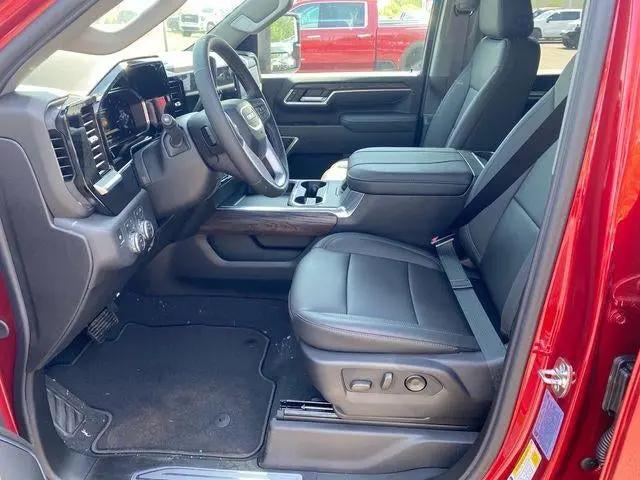 2026 GMC Sierra 2500HD Crew Cab, Long Bed, SLT, 4WD