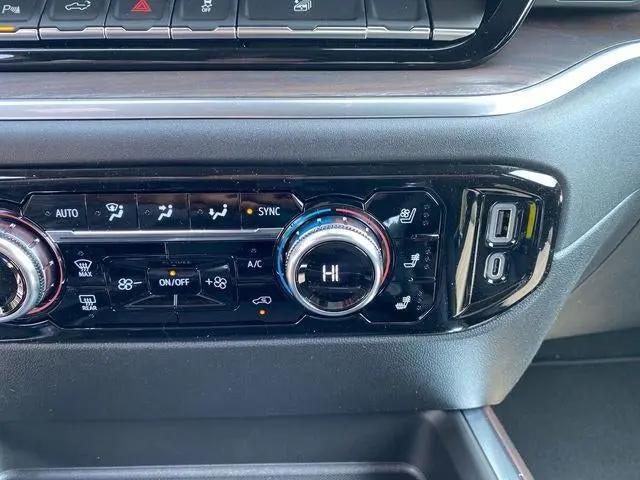2026 GMC Sierra 2500HD Crew Cab, Long Bed, SLT, 4WD