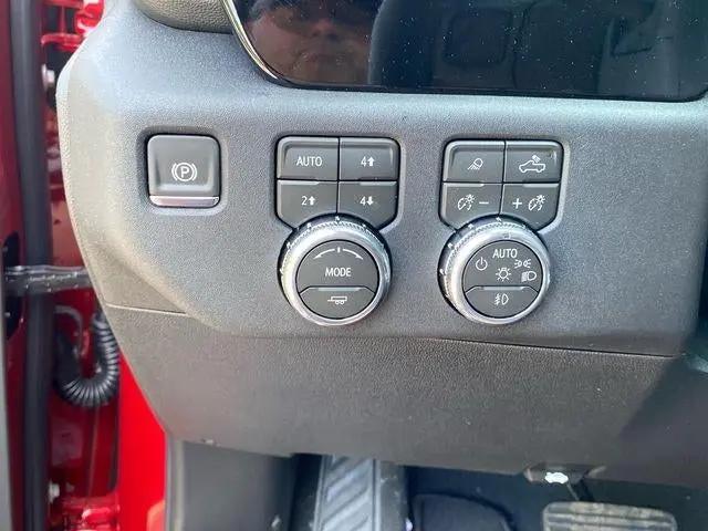 2026 GMC Sierra 2500HD Crew Cab, Long Bed, SLT, 4WD