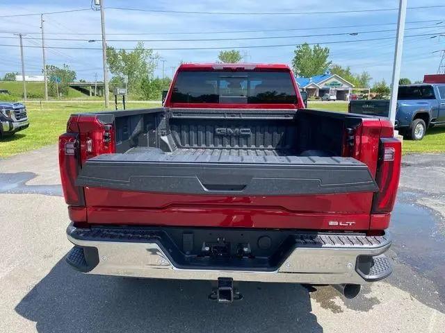 2026 GMC Sierra 2500HD Crew Cab, Long Bed, SLT, 4WD