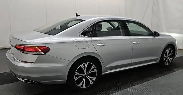 2021 Volkswagen Passat 2.0T SE
