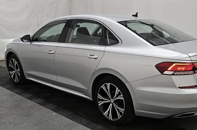 2021 Volkswagen Passat 2.0T SE