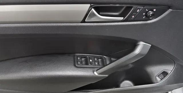 2021 Volkswagen Passat 2.0T SE