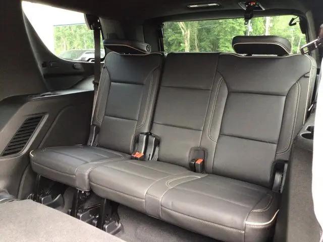 2023 GMC Yukon 2WD SLT