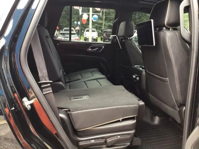 2023 GMC Yukon 2WD SLT