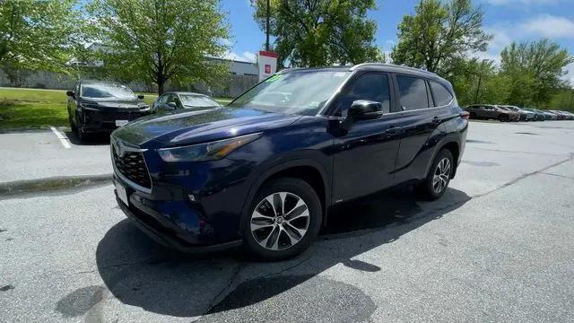 2023 Toyota Highlander Hybrid XLE
