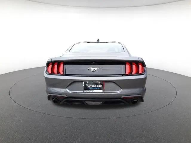 2021 Ford Mustang EcoBoost Fastback