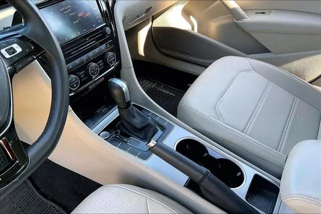 2021 Volkswagen Passat 2.0T SE