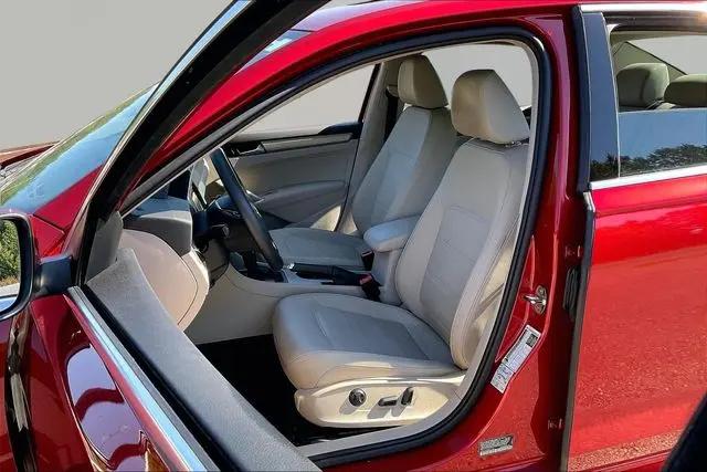 2021 Volkswagen Passat 2.0T SE