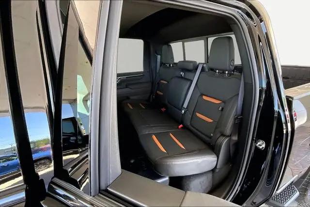 2026 GMC Sierra 2500HD Crew Cab, Standard Bed, AT4, 4WD