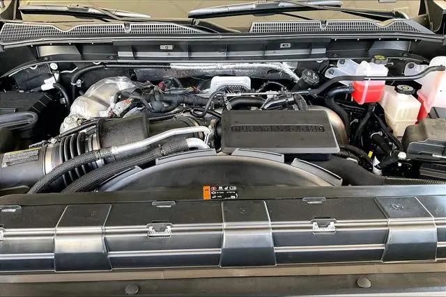 2026 GMC Sierra 2500HD Crew Cab, Standard Bed, AT4, 4WD