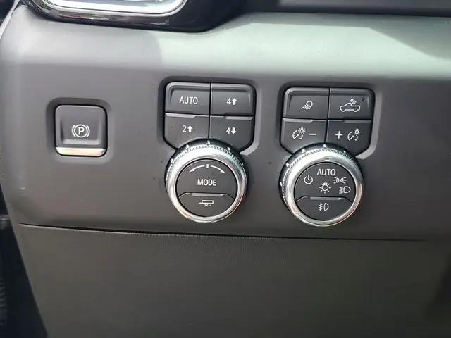 2026 GMC Sierra 3500HD Crew Cab, Long Bed, Denali Ultimate, 4WD