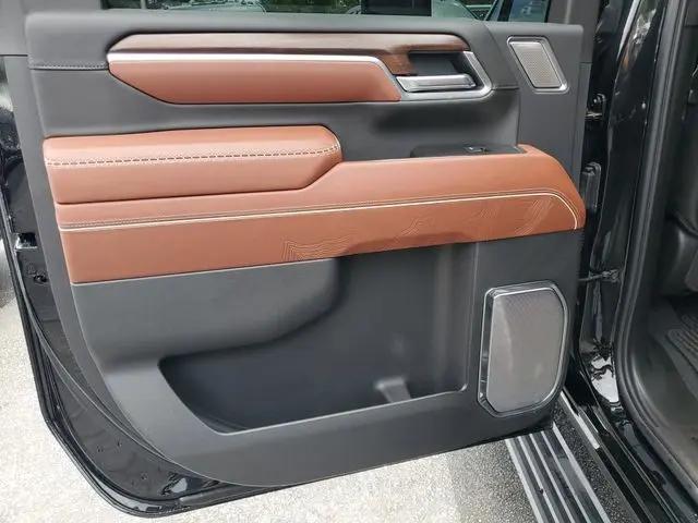 2026 GMC Sierra 3500HD Crew Cab, Long Bed, Denali Ultimate, 4WD