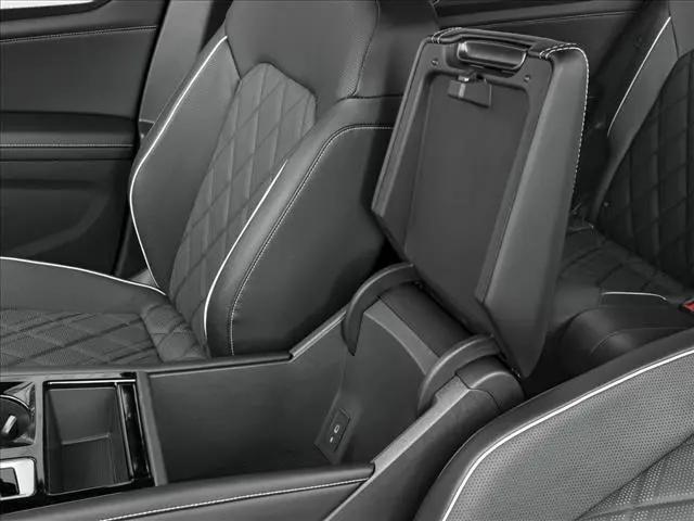 2026 Volkswagen Atlas Cross Sport SEL Premium R-Line