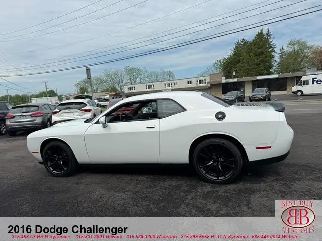 2016 Dodge Challenger SXT