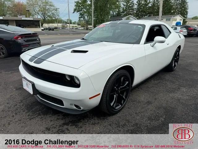 2016 Dodge Challenger SXT