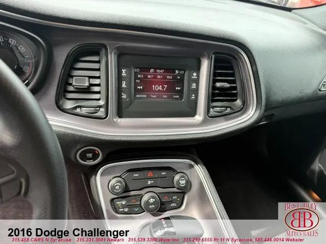 2016 Dodge Challenger SXT
