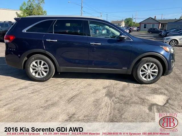 2016 Kia Sorento 2.4L LX